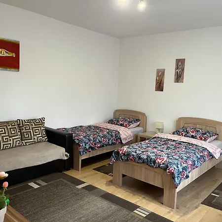 Apartment Soevenyes Szallashely *